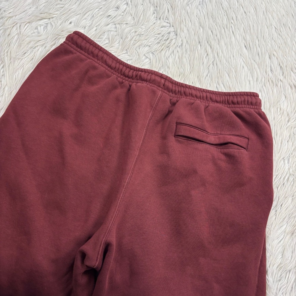 Nike Men's L Burgundy Red Club Fleece Jogger Sweatpants Athleisure Lounge - Picture 7 of 7